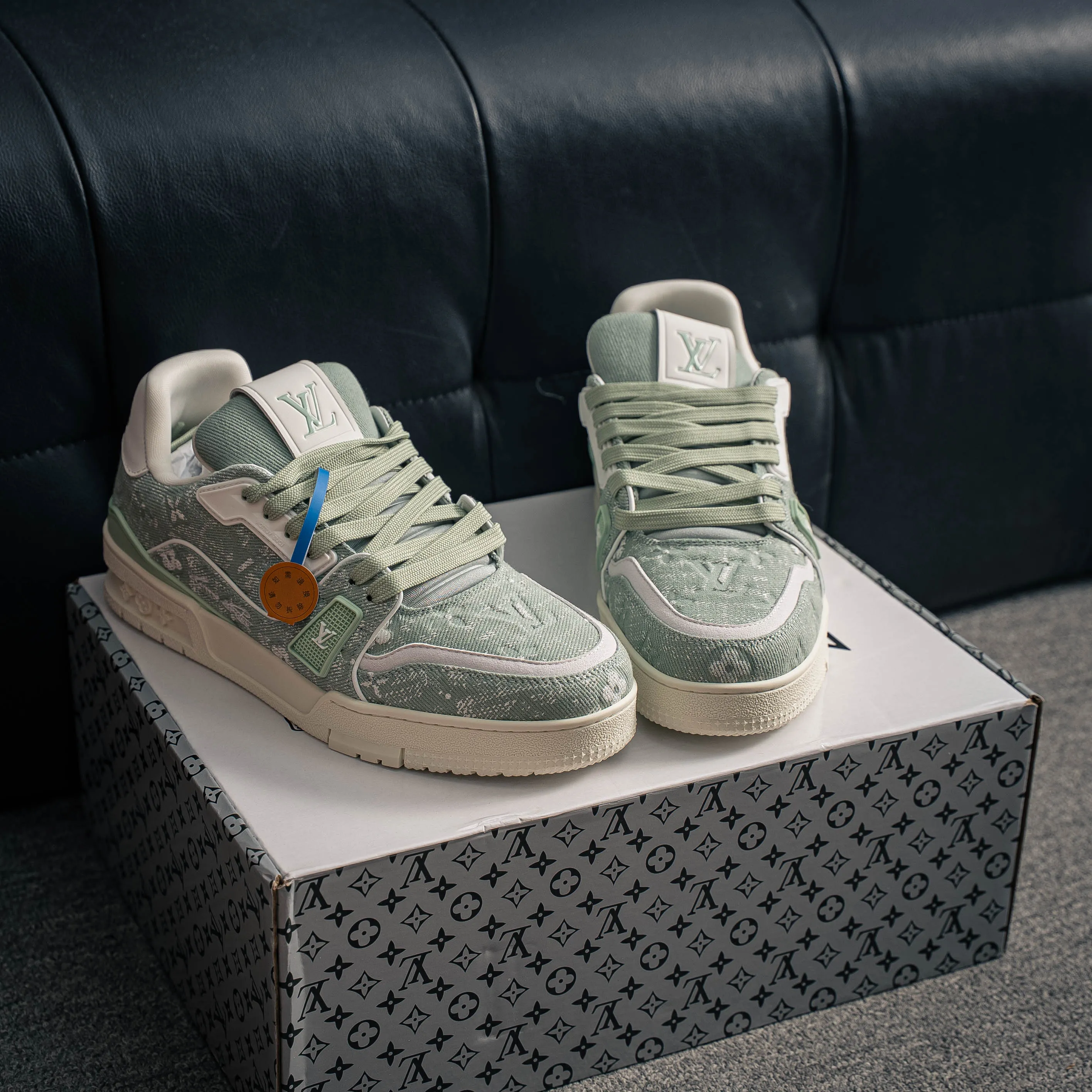 【L 2 】 Premium LV Classic New Arrival ✦ 1:1 ， ， ✦ Cowhide Leather Shoes ， LOGO ✦ + ，